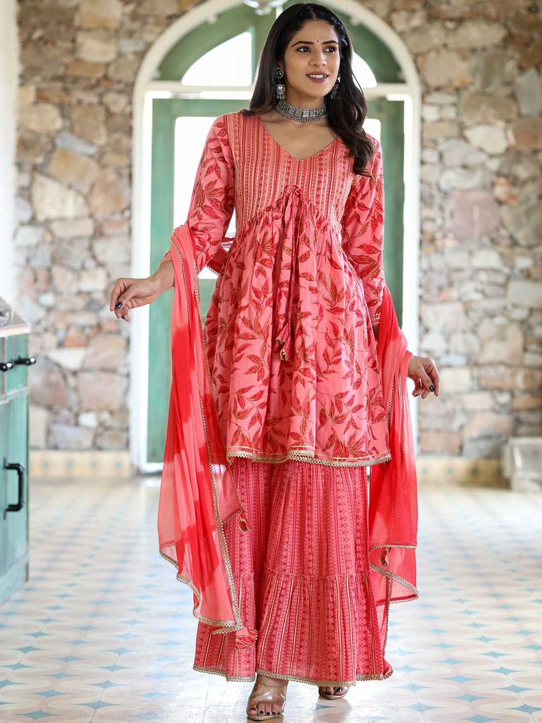 

DOISA Floral Printed V-Neck Kurta with Sharara & Dupatta, Pink