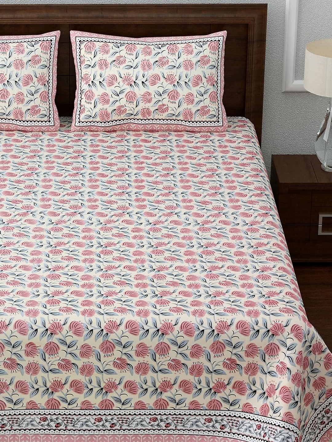 

BRASK INDIA Pink Floral Printed 300 TC King Bedsheet with 2 Pillow Covers