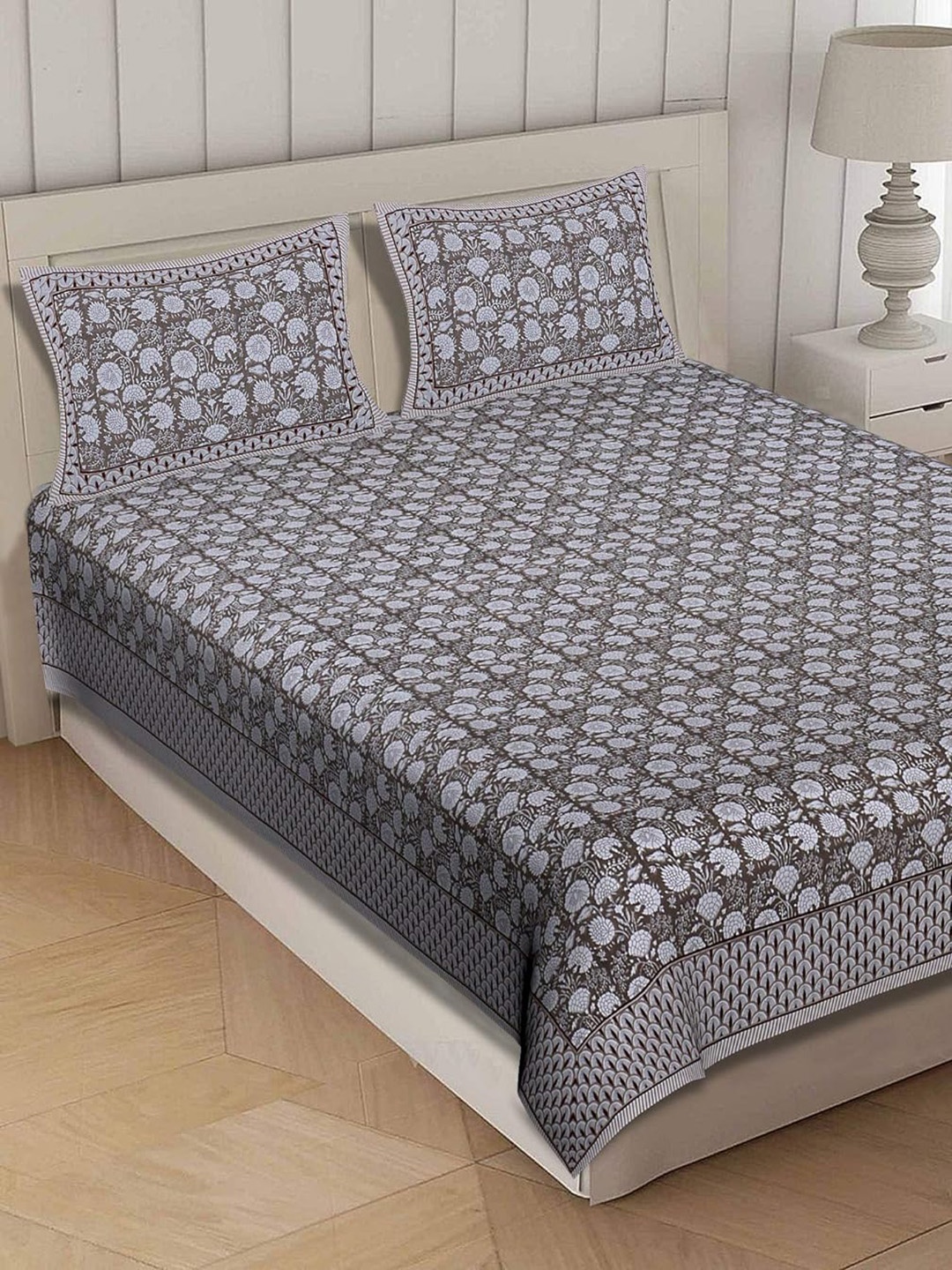 

BRASK INDIA Brown Flat Floral Cotton 300 TC King Bedsheet with 2 Pillow Covers