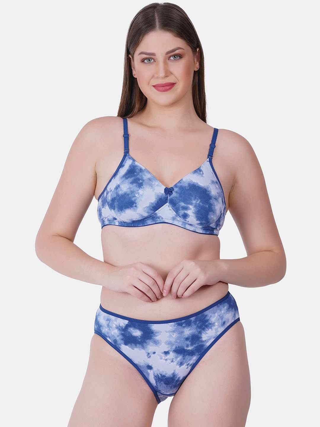 

Reveira Abstract Printed Lingerie Set, Blue