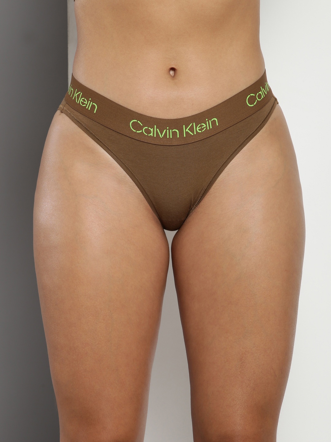 

Calvin Klein Mid-Rise Basic Briefs, Brown