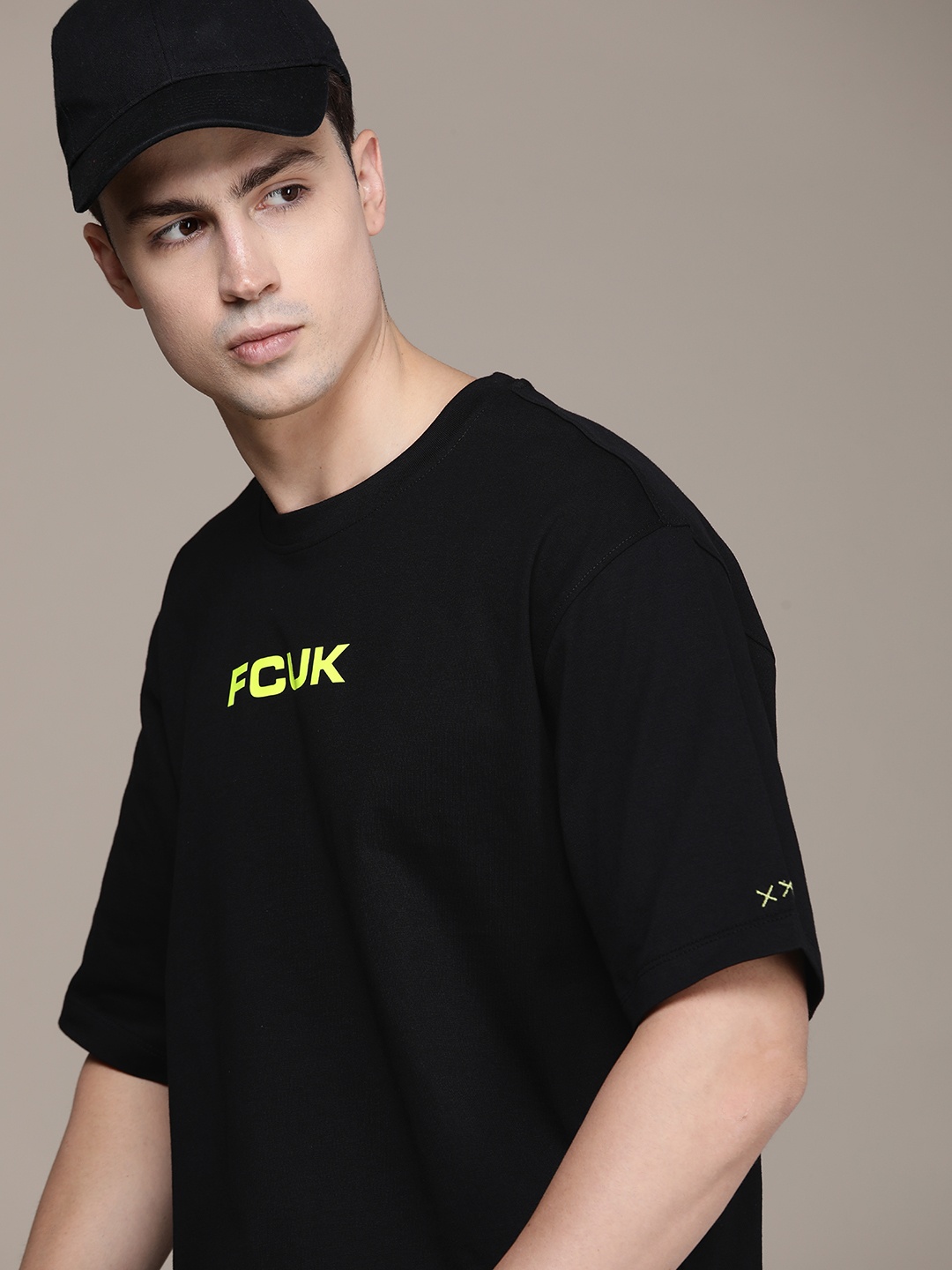 

FCUK Brand Logo Printed Drop-Shoulder Sleeves Pure Cotton T-shirt, Black