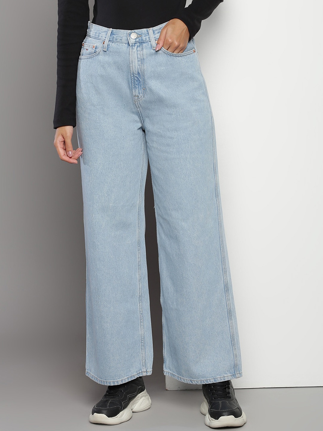 

Tommy Hilfiger Women Wide Leg High-Rise Slash Knee Pure Cotton Jeans, Blue