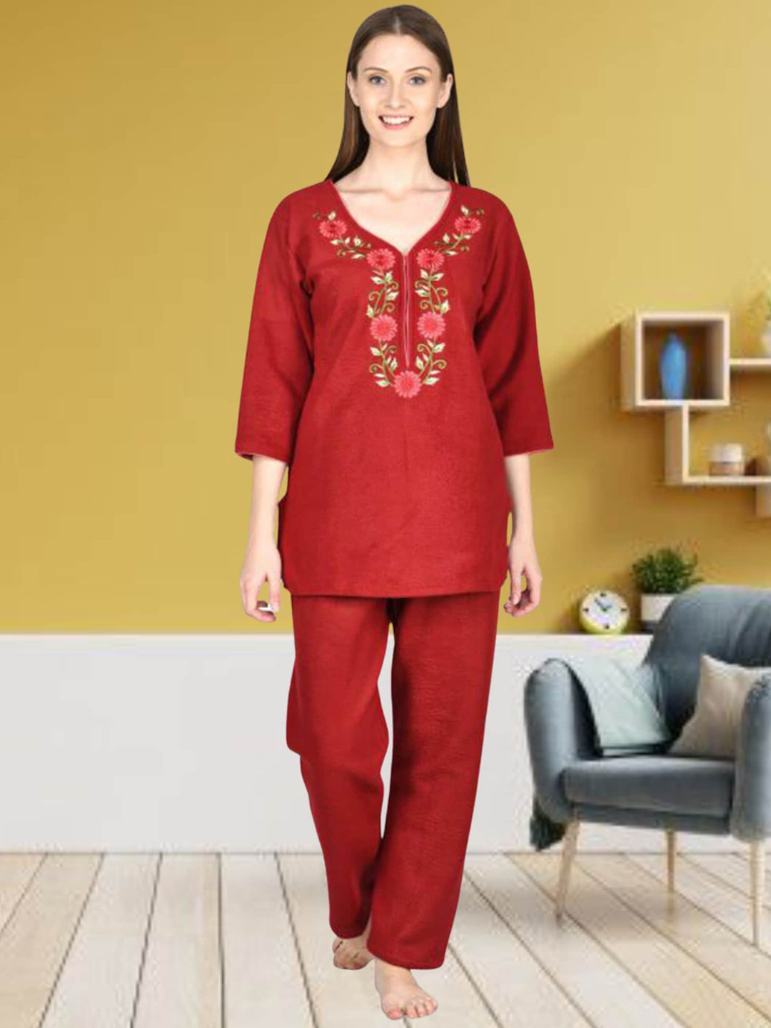 

Noty Embroidered Fleece Night suit, Maroon