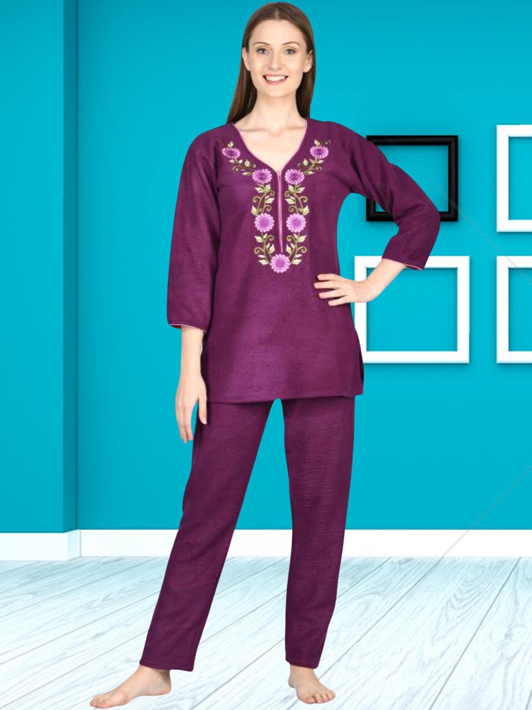 

Noty Embroidered Fleece Night suit, Purple