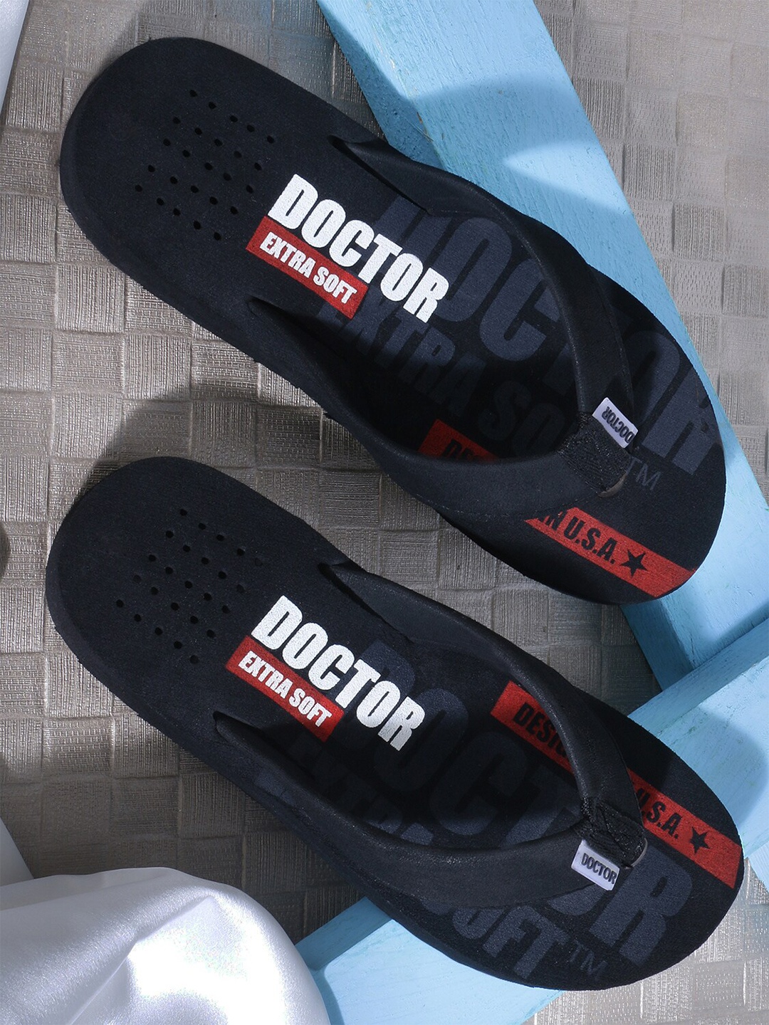 

DOCTOR EXTRA SOFT Men Printed Orthopedic Non-Slip Thong Flip-Flops, Black