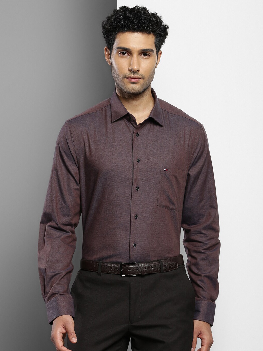 

Tommy Hilfiger Spread Collar Pure Cotton Formal Shirt, Brown