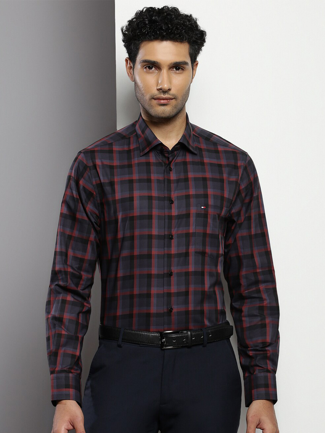 

Tommy Hilfiger Tartan Checked Pure Cotton Formal Shirt, Black