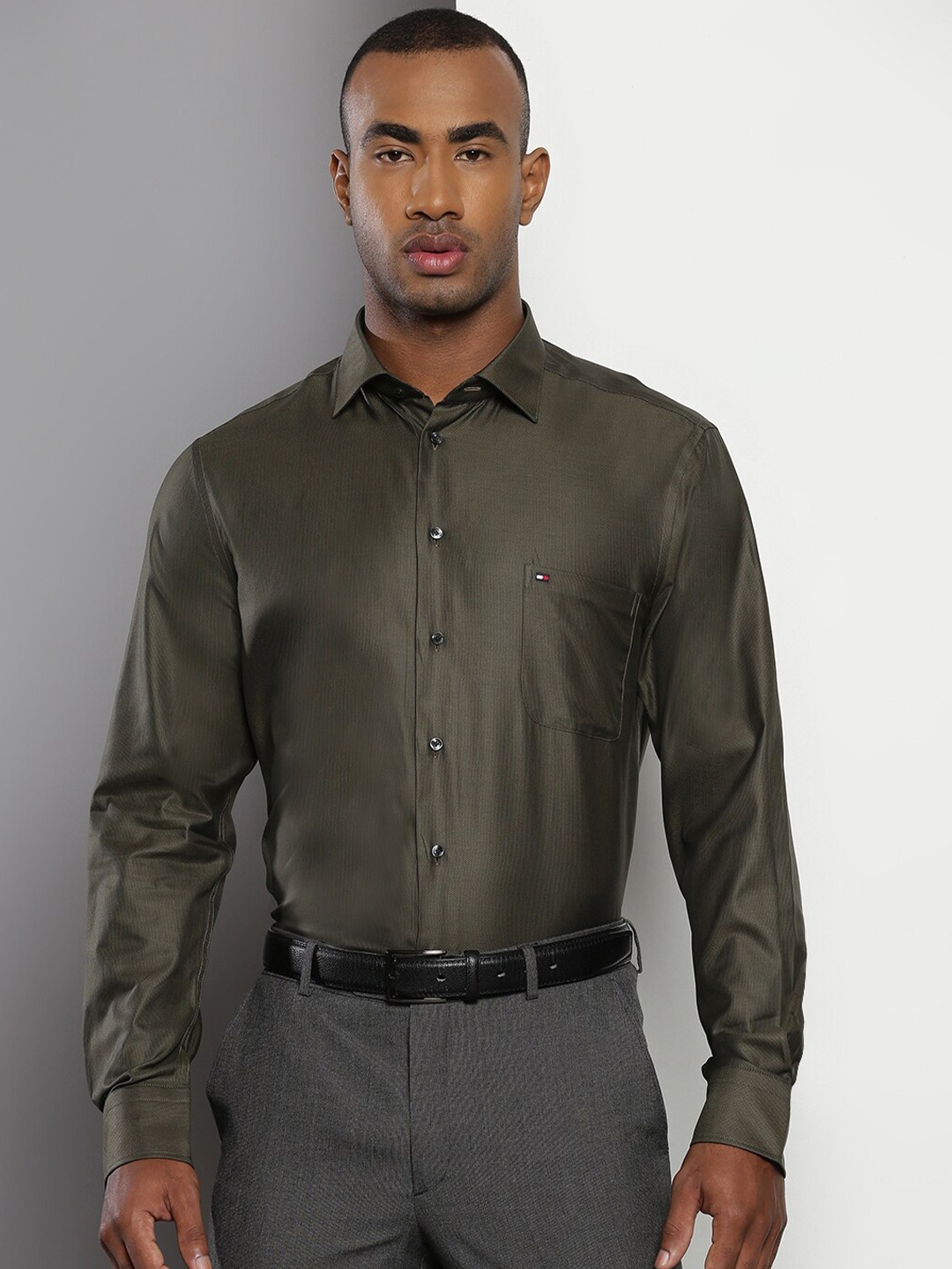 

Tommy Hilfiger Spread Collar Pure Cotton Formal Shirt, Olive