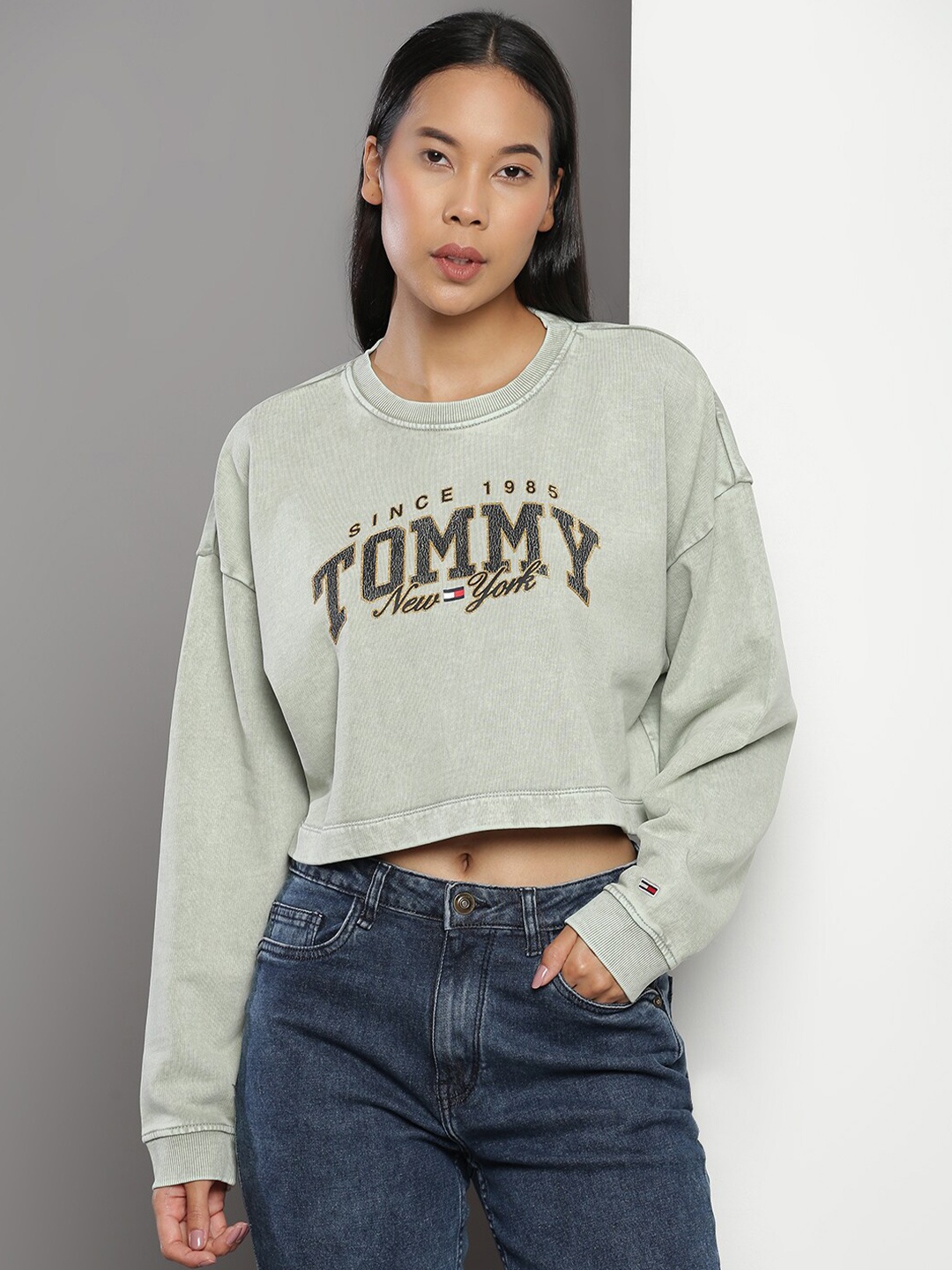 

Tommy Hilfiger Typography Printed Pullover Crop Sweatshirt, Olive