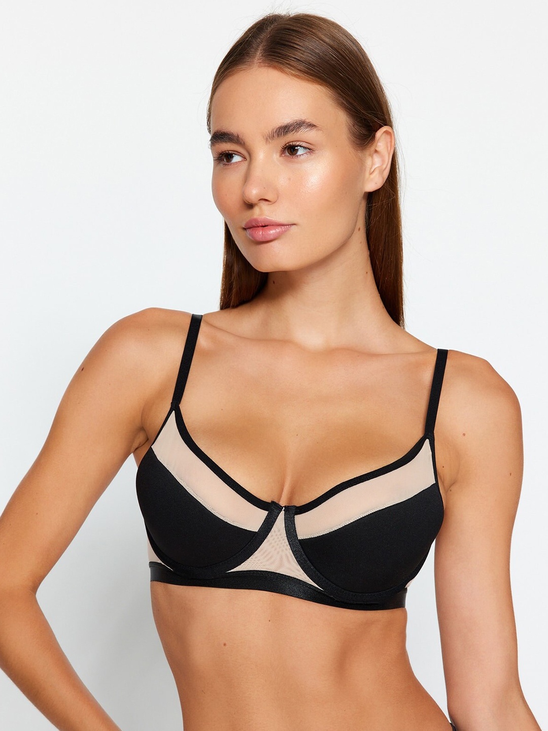 

Trendyol Colourblocked Full Coverage Underwired Lightly Padded Bra All Day Comfort, Black
