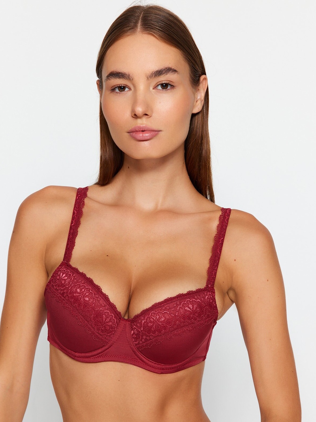 

Trendyol Full Coverage Underwired Lightly Padded Bra With All Day Comfort, Burgundy