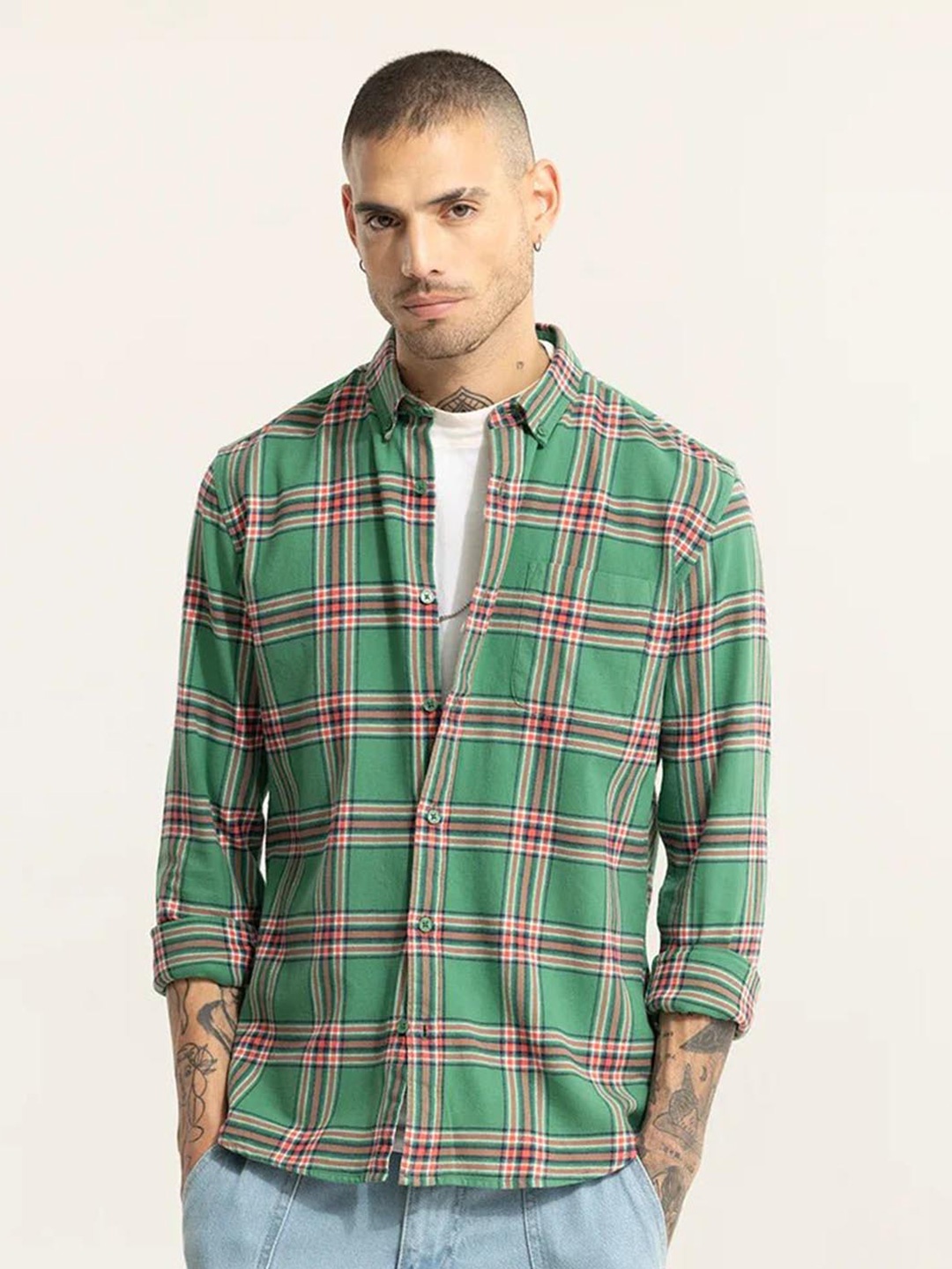 

Snitch Green Classic Slim Fit Tartan Checked Pure Cotton Casual Shirt