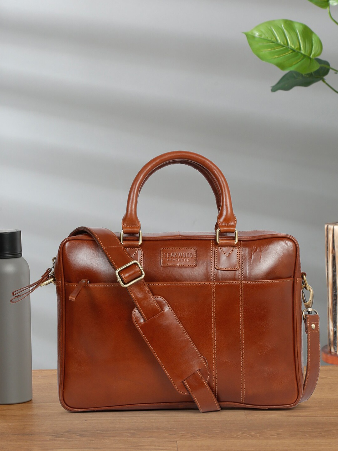 Teakwood Leathers Men Laptop Bag Up to 13 inch, Tan