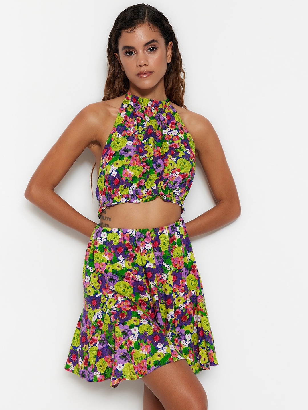 

Trendyol Floral Printed Halter Neck Crop Top & Skirt, Purple