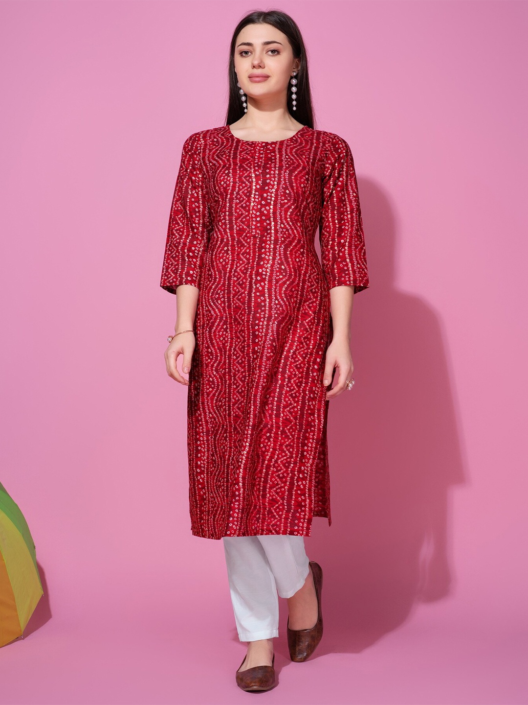 

soan Bandhani Printed Round Neck Cotton Straight Kurta, Red