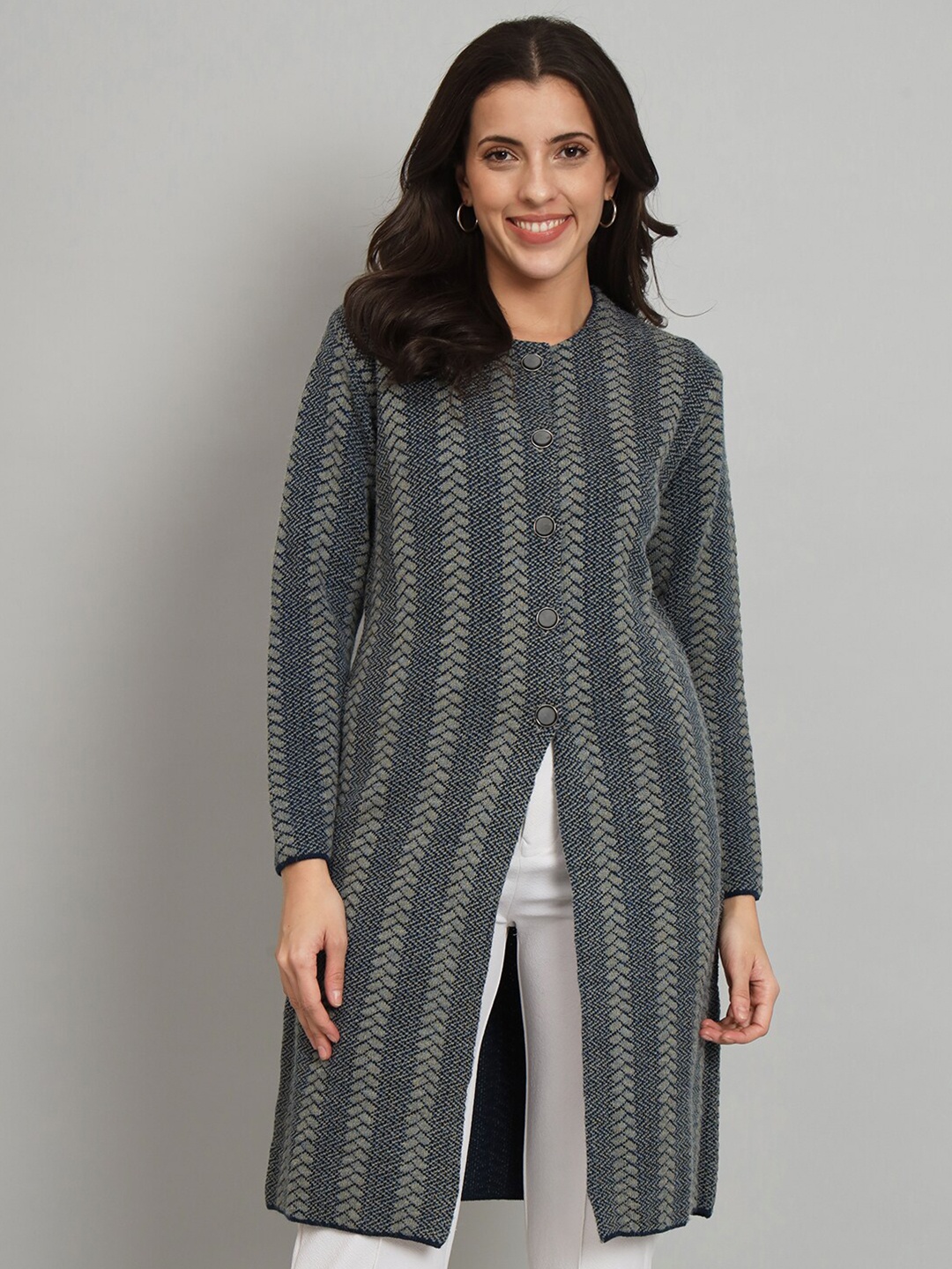 

Chemistry Self Design Woollen Longline Cardigan, Blue