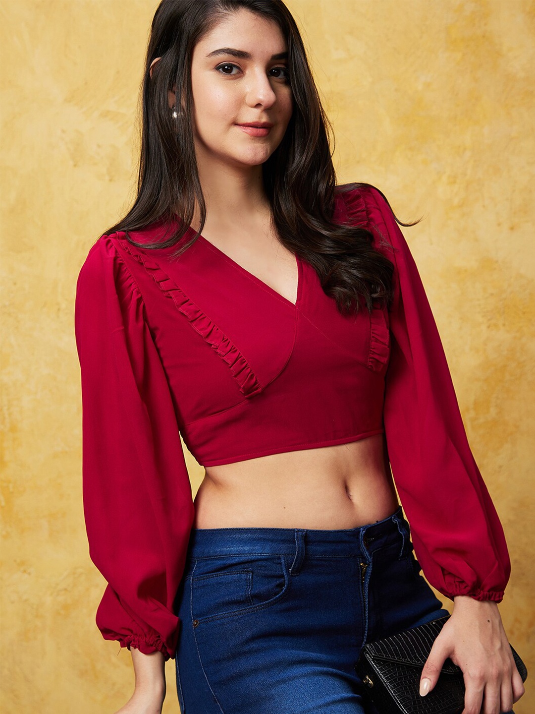 

Globus Red Puff Sleeve Ruffles Georgette Crop Top