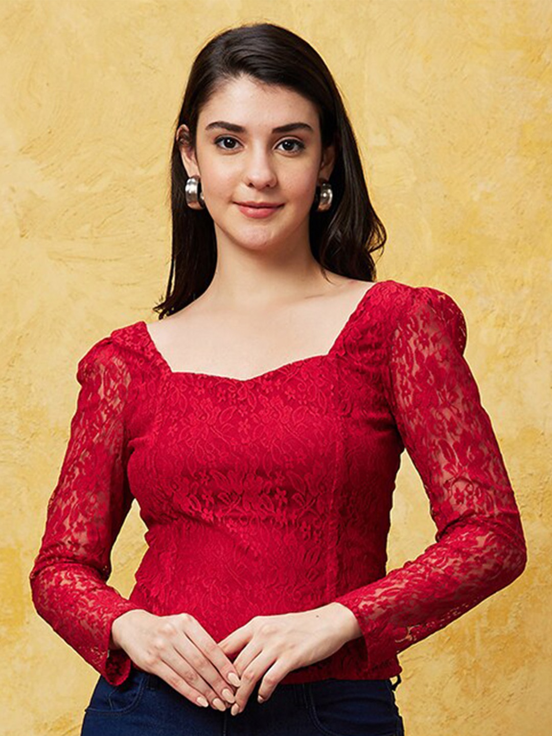 

Globus Smocked Detailed Lace Top, Red