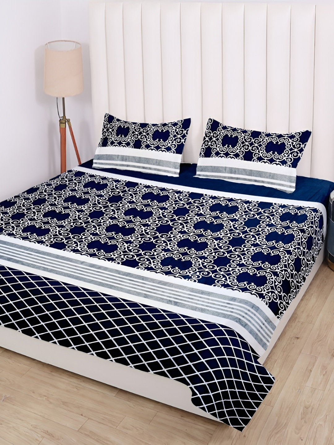 

RD TREND Grey & Blue Printed 210 TC King Bedsheet With 2 Pillow Covers, Navy blue