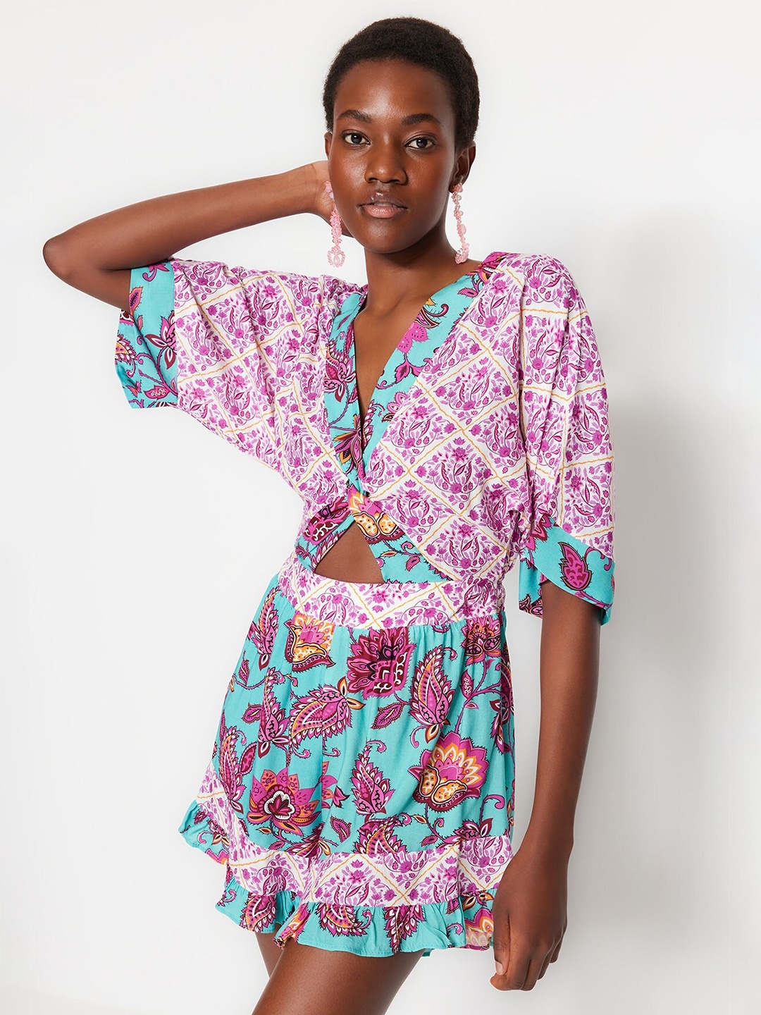 

Trendyol Floral Printed Extended Sleeve Fit & Flare Mini Dress, White