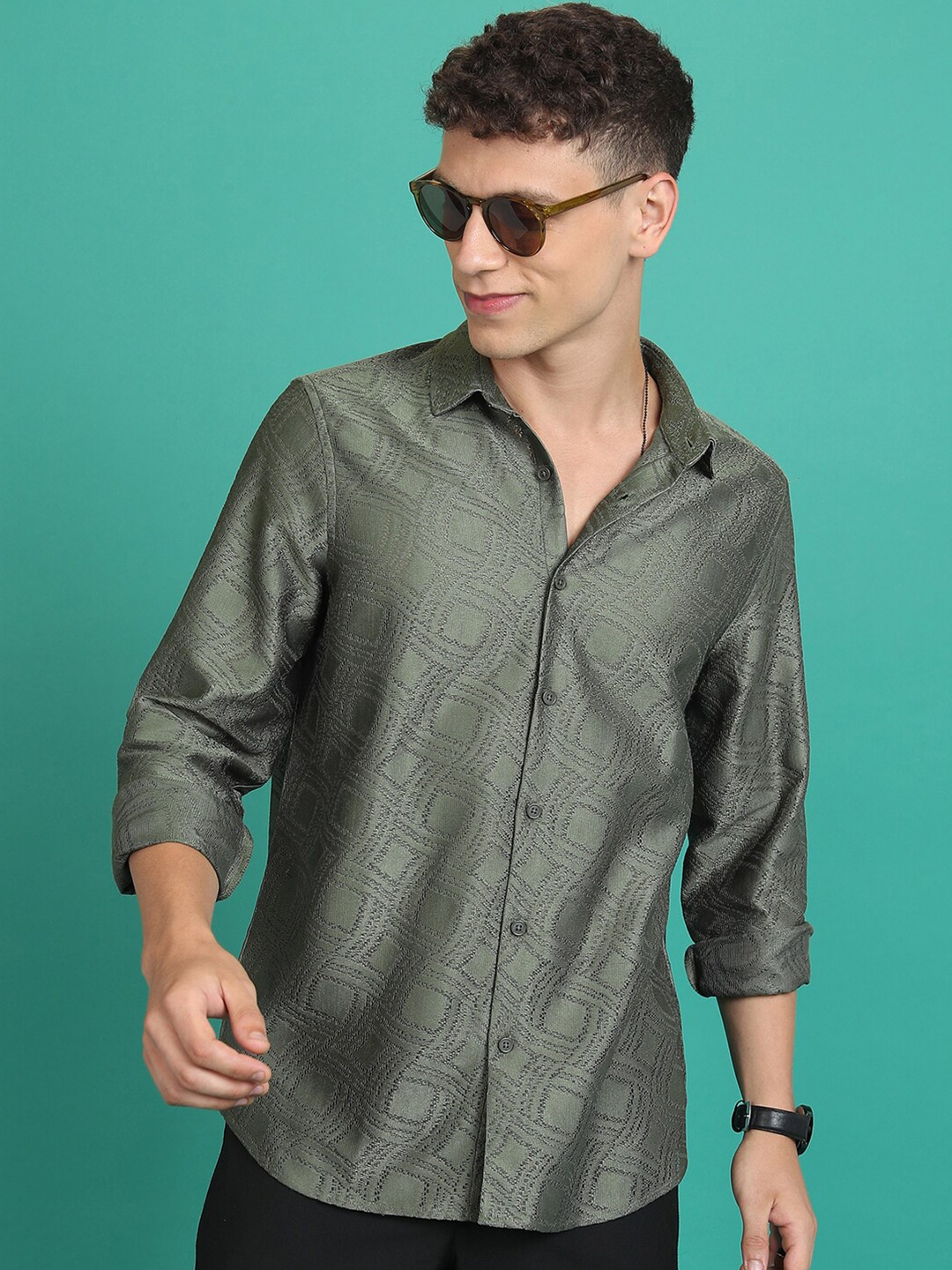 

HIGHLANDER Self Design Shirt, Olive