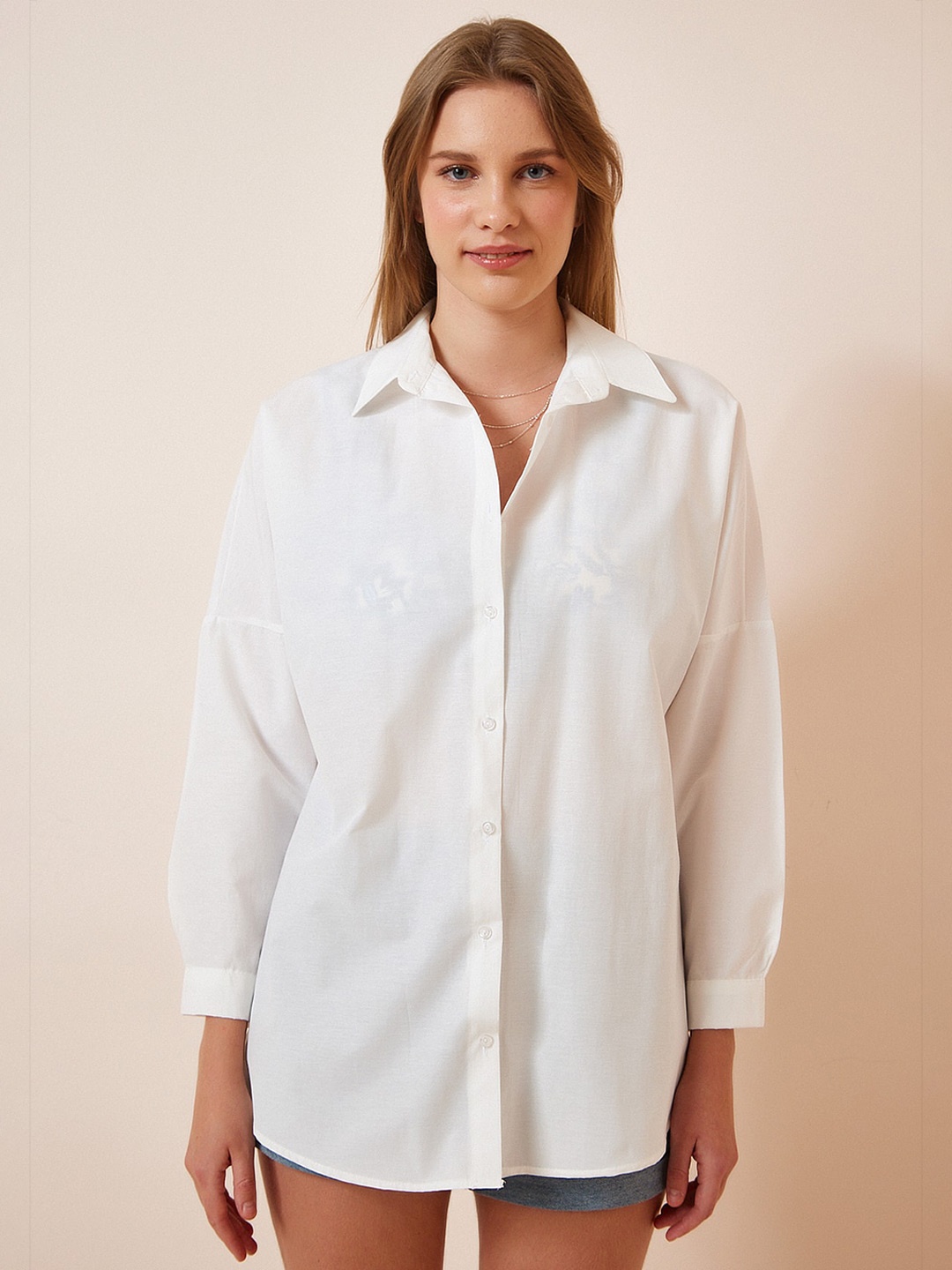 

Happiness istanbul Spread Collar Long Sleeves Casual Shirt, White