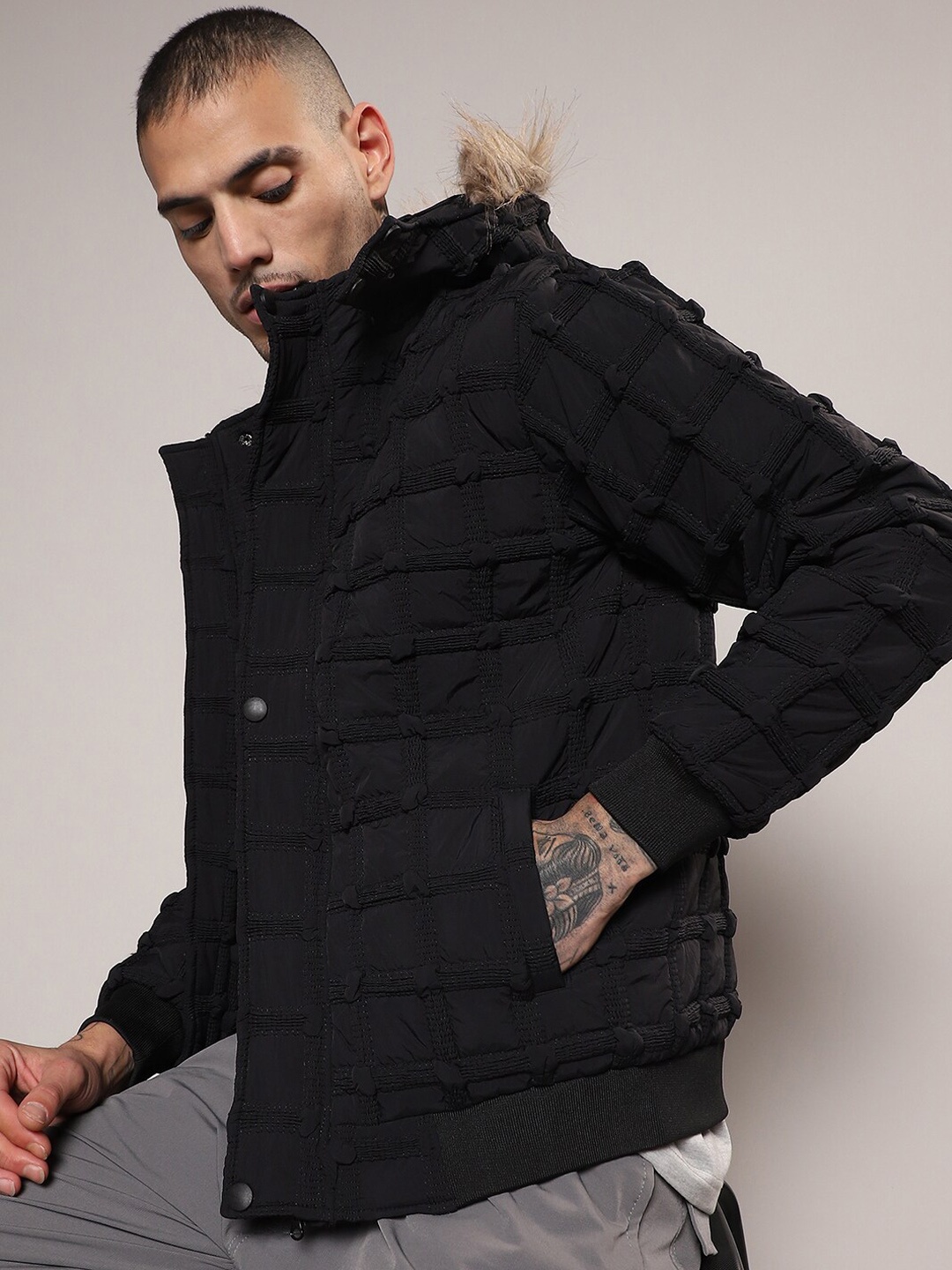 

Campus Sutra Self-Design Hooded Windcheater Puffer Jacket, Black