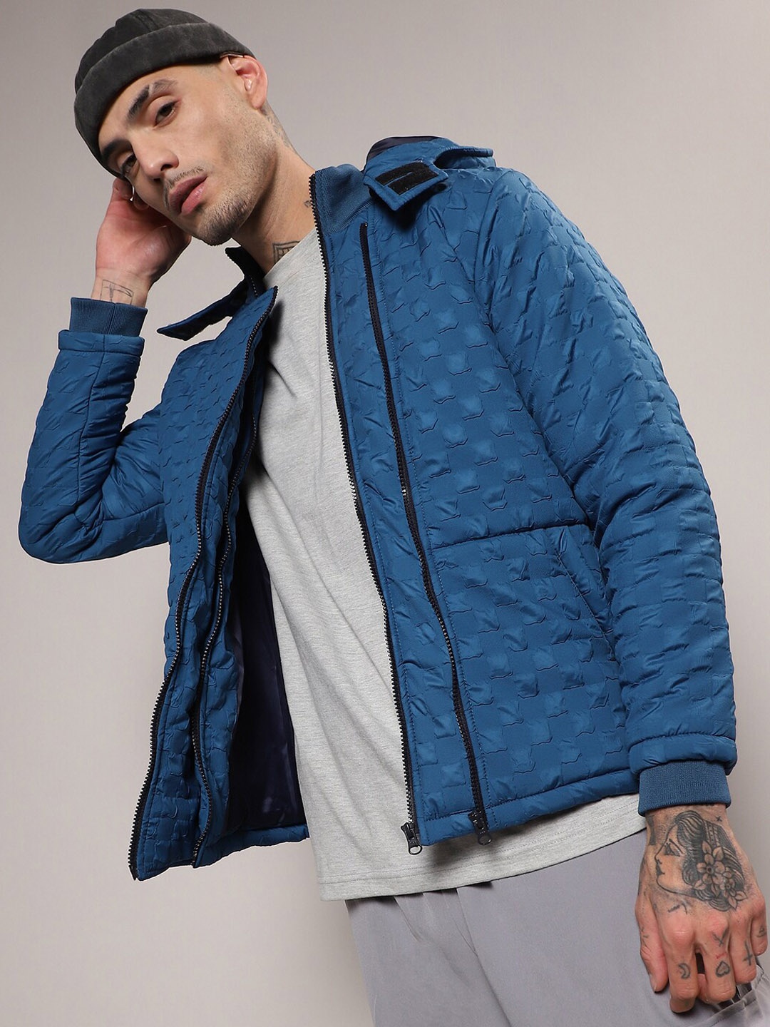 

Campus Sutra Blue Self Design Windcheater Puffer Jacket