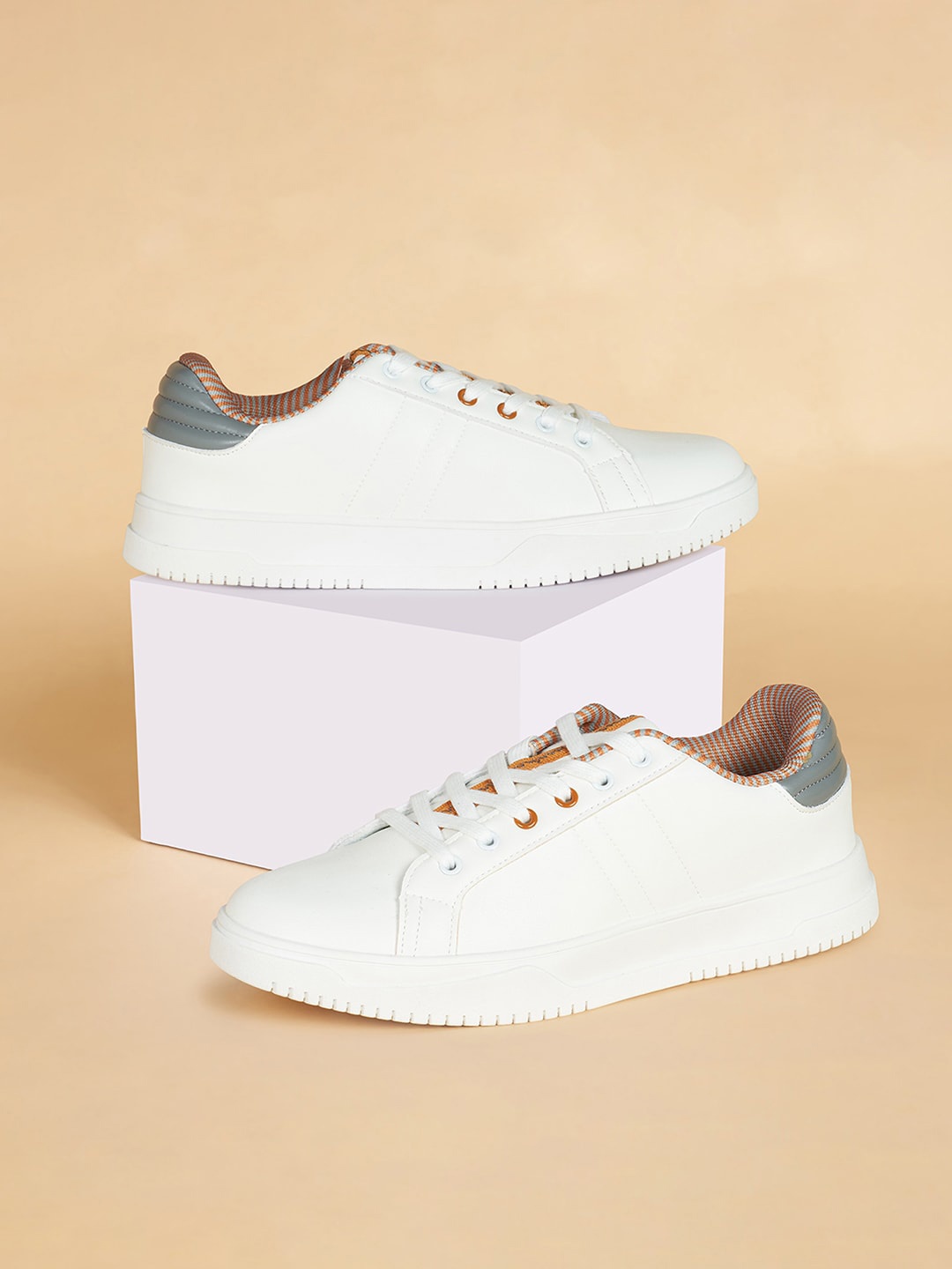 Ajile by Pantaloons Men Round Toe Lace-Up Sneakers, White
