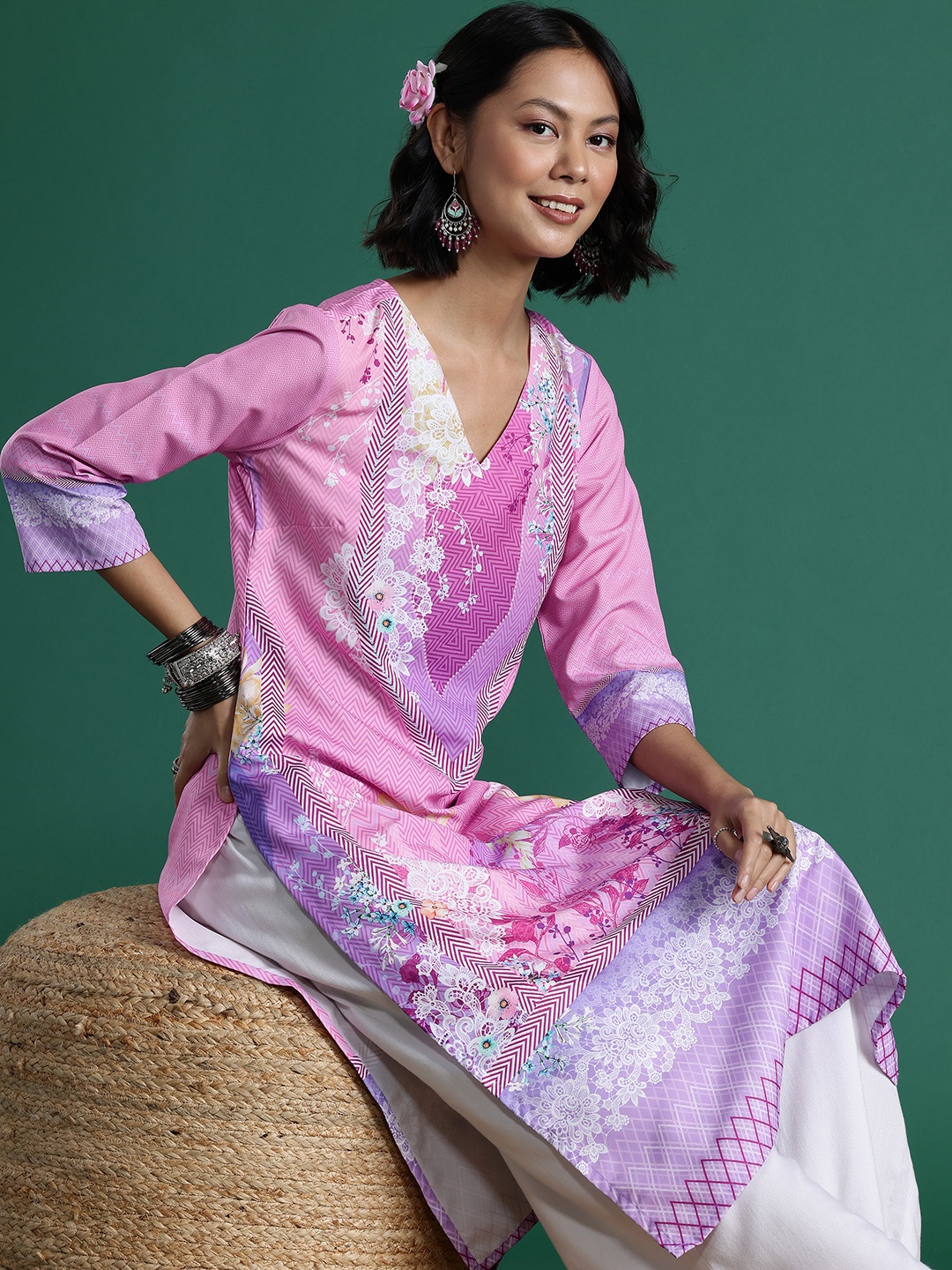 

Sangria Floral Print Straight Kurta, Pink