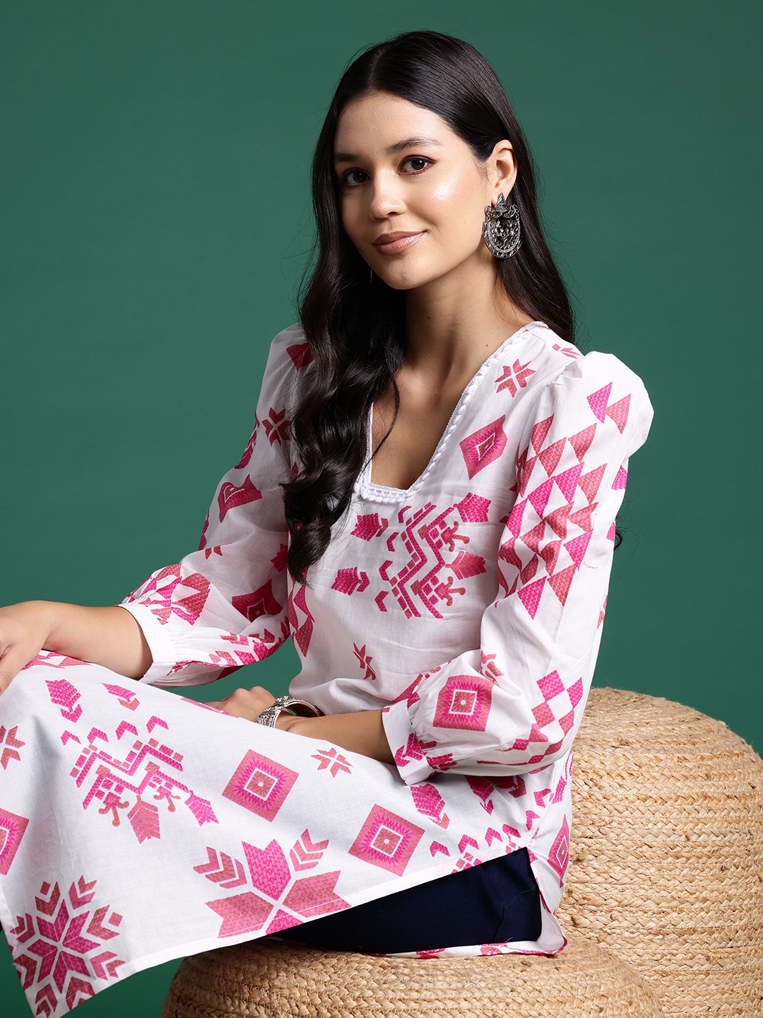 

Sangria Geometric Print Lace Insert Pure Cotton Kurta, White