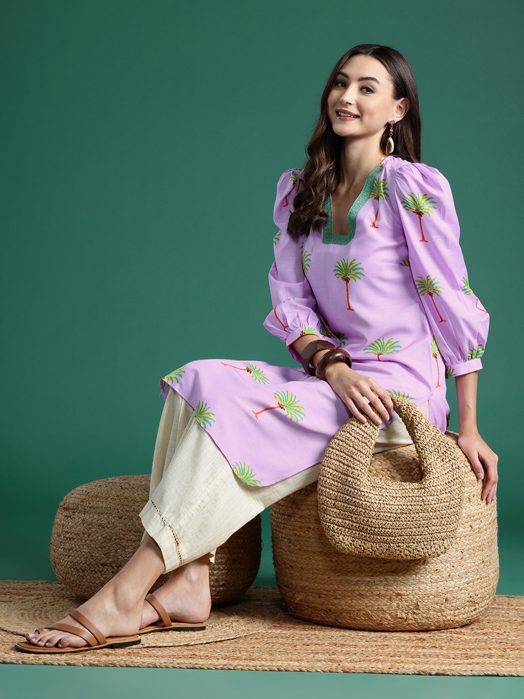 

Sangria Lace Detailed Tropical Print Kurta, Lavender