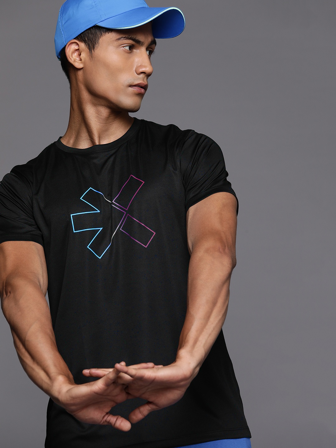 

HRX by Hrithik Roshan Men Brand Logo Printed Rapid-Dry Training T-shirt, Black