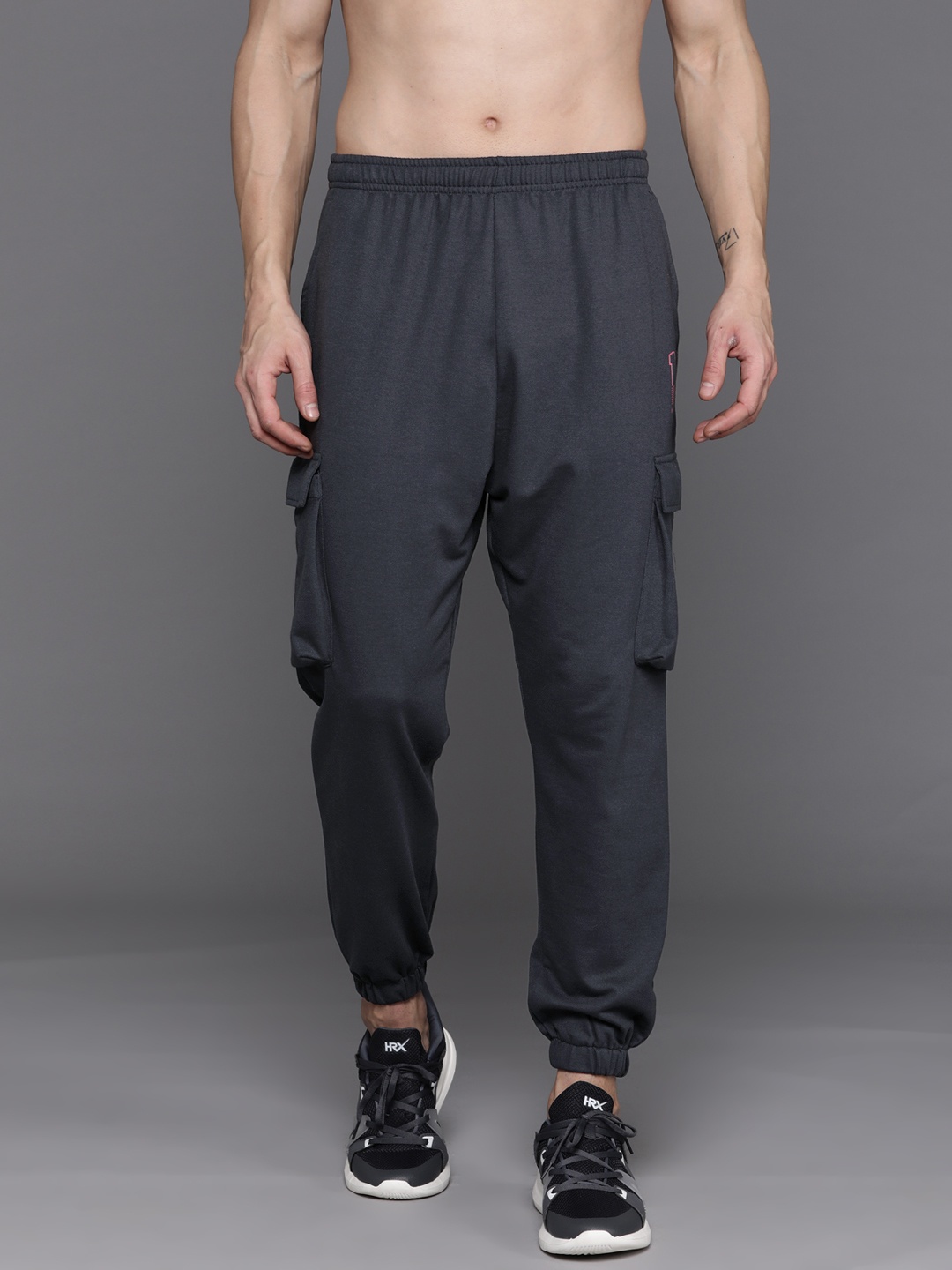 

HRX by Hrithik Roshan Men Training Joggers, Grey