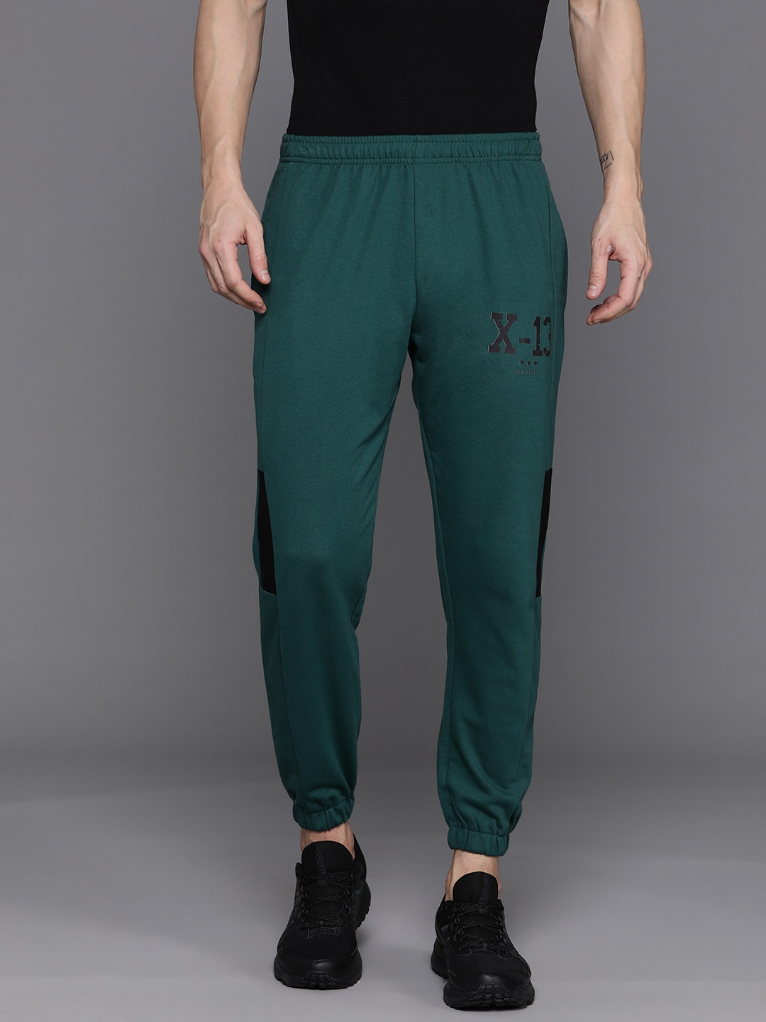 

HRX by Hrithik Roshan Men Casual Joggers, Green