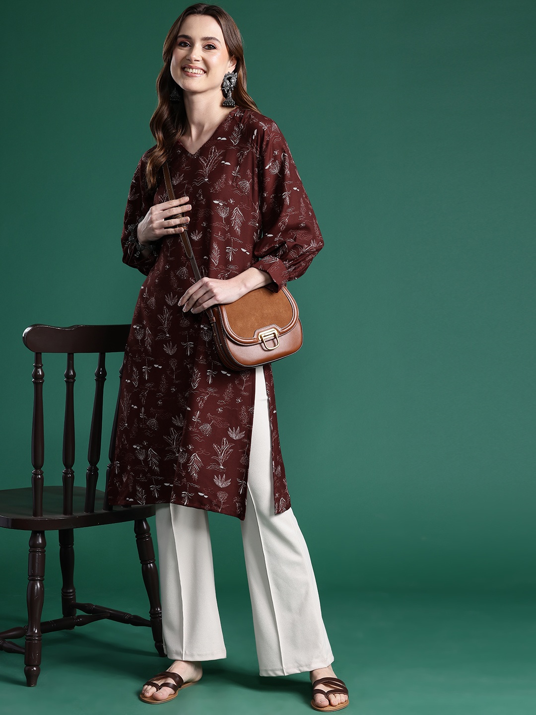 

Sangria Floral Print Straight Kurta, Brown