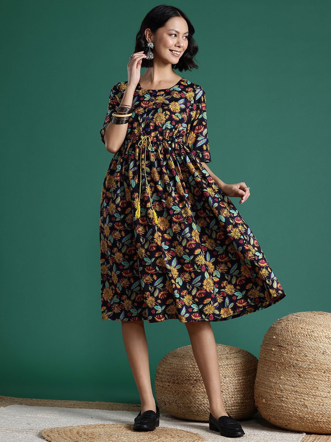 

Sangria Floral Print A-Line Midi Ethnic Dress, Black
