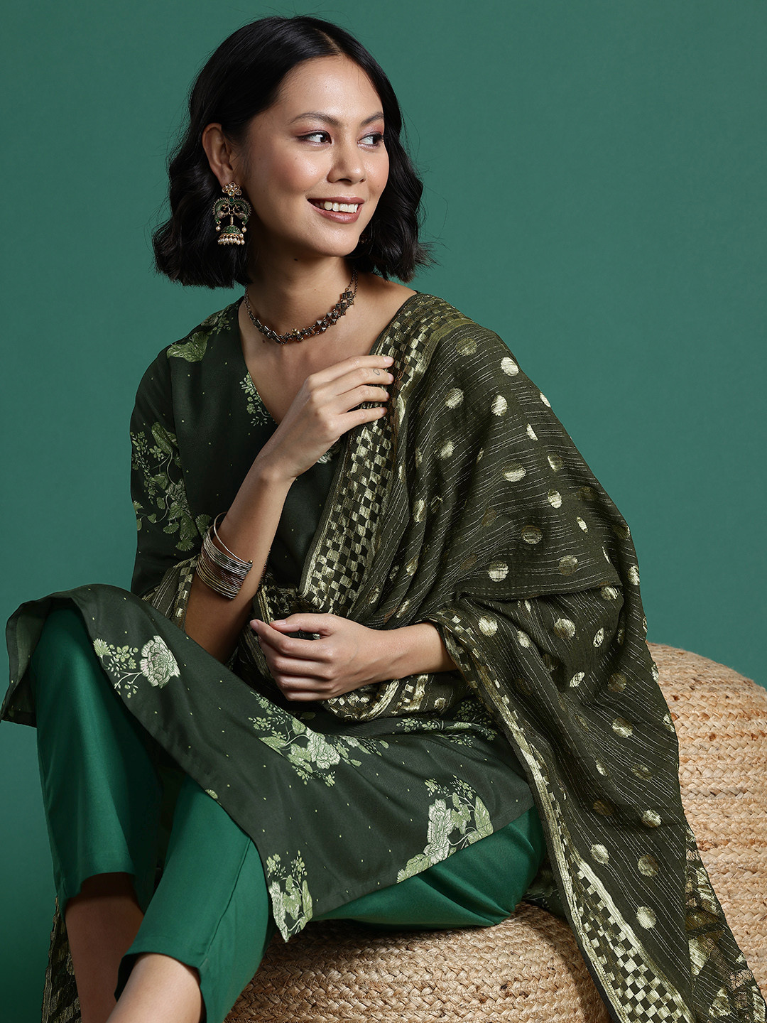 

Sangria Ethnic Motifs Printed Kurta with Trousers & Dupatta, Green