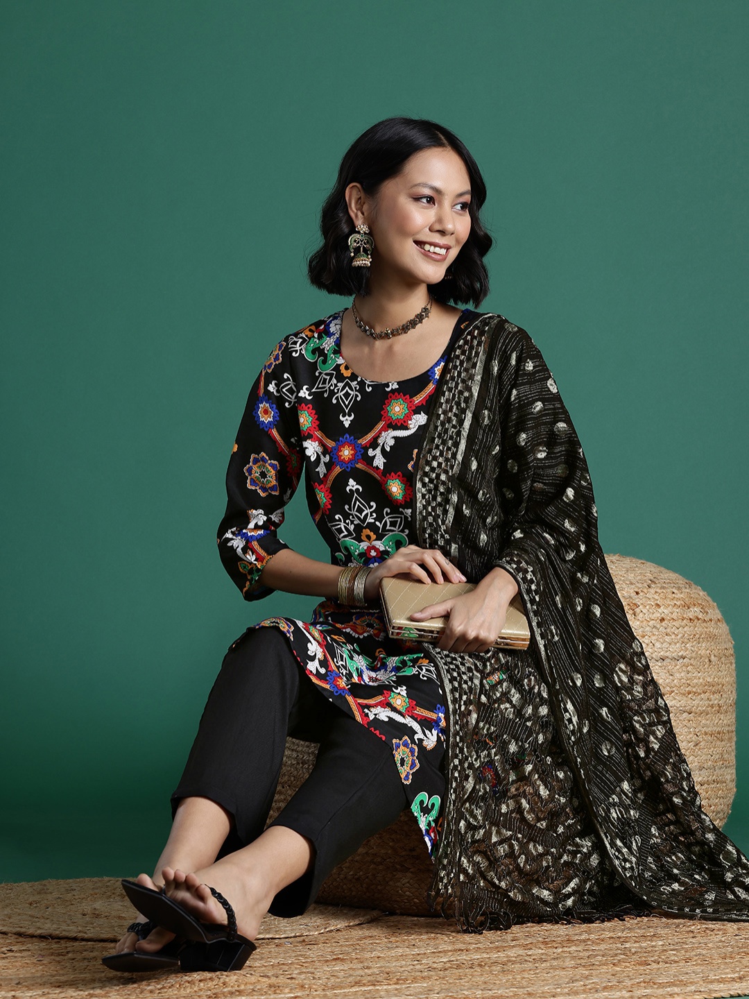 

Sangria Ethnic Motifs Printed Kurta with Trousers & Dupatta, Black