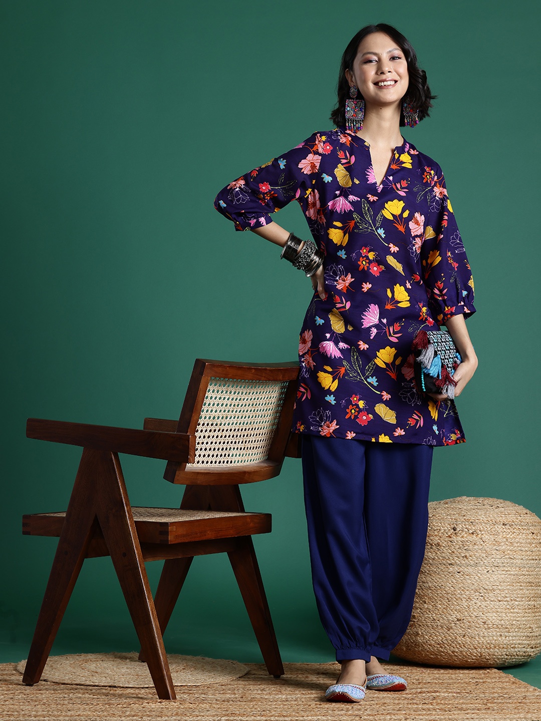 

Sangria Floral Print Kurta with Salwar, Blue