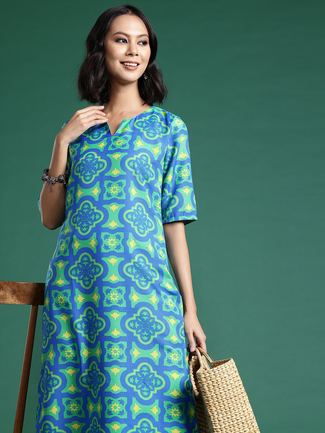 

Sangria Ethnic Motifs Printed Kurta, Blue