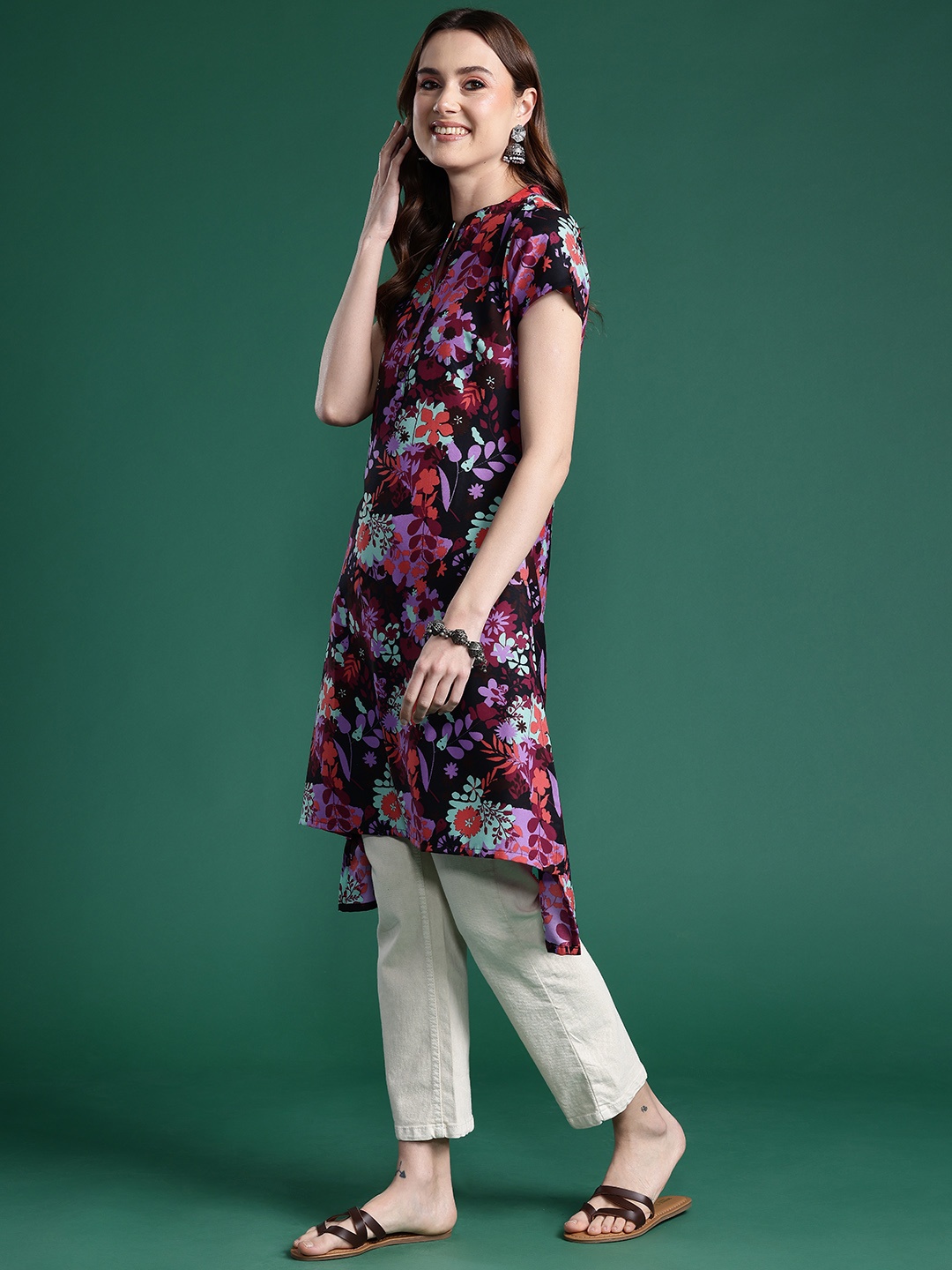 

Sangria Floral Print High-Low Kurta, Black