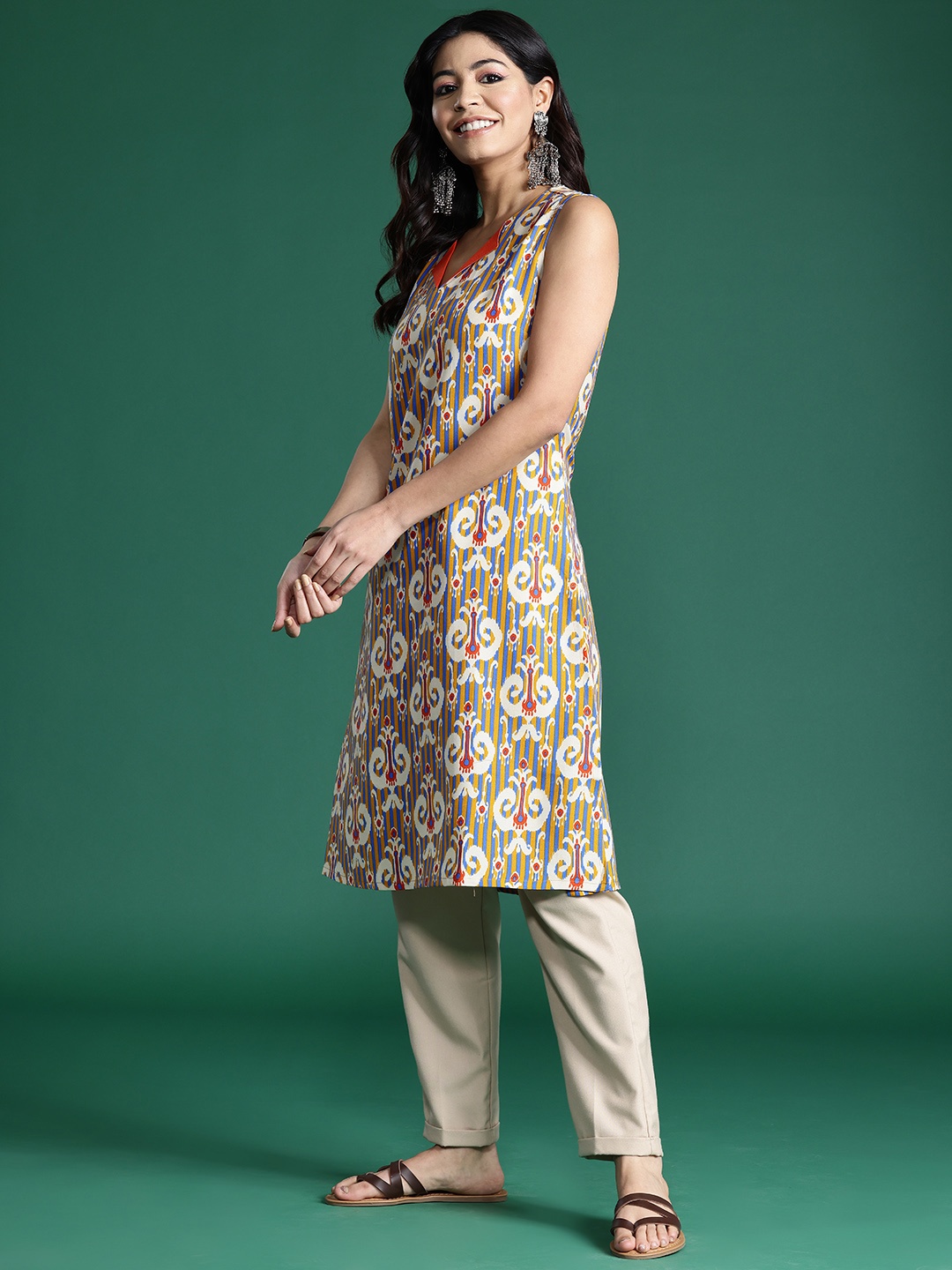 

Sangria Ethnic Motifs Print Straight Kurta, Mustard