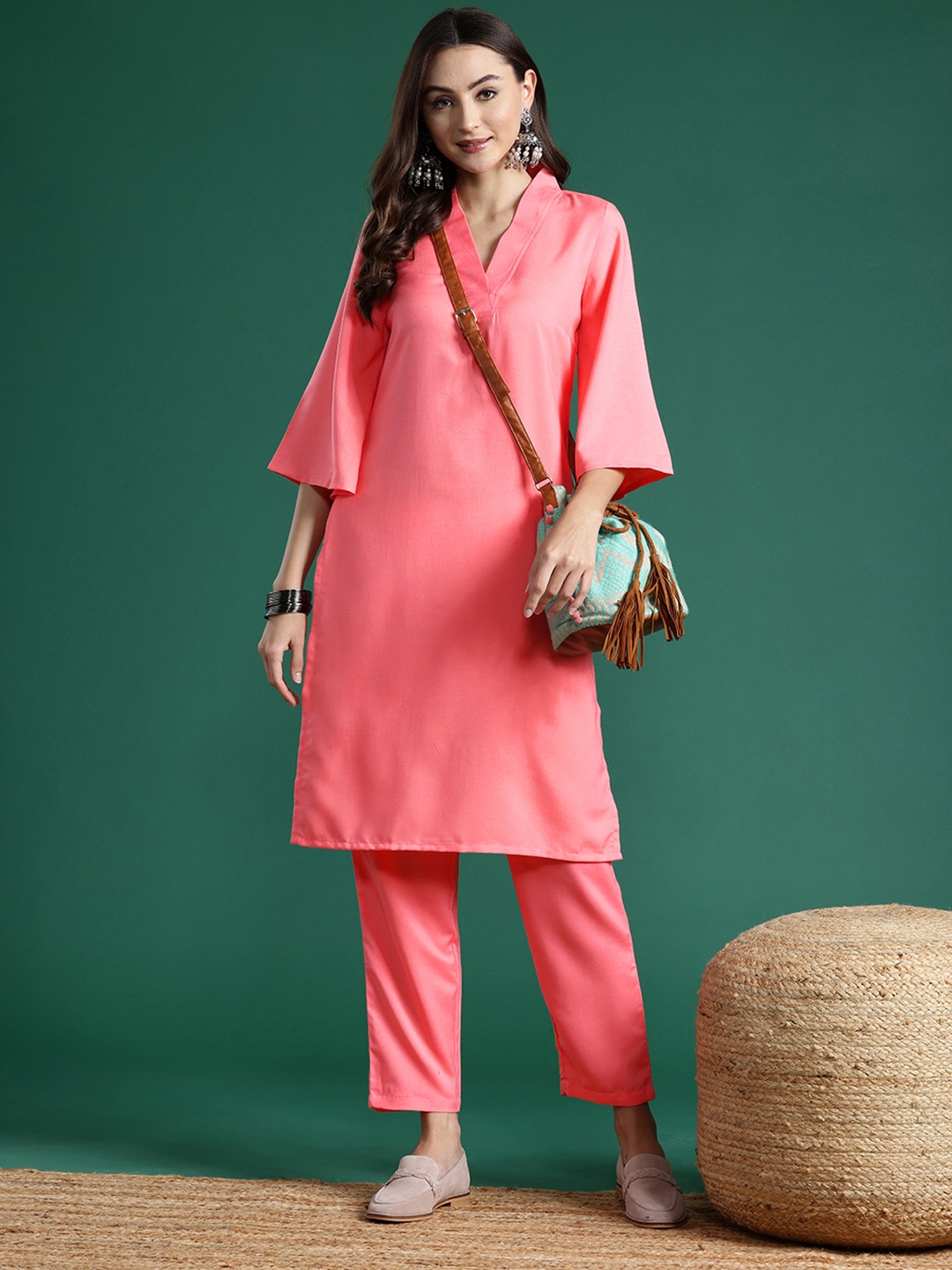 

Sangria Regular Kurta with Trousers, Peach