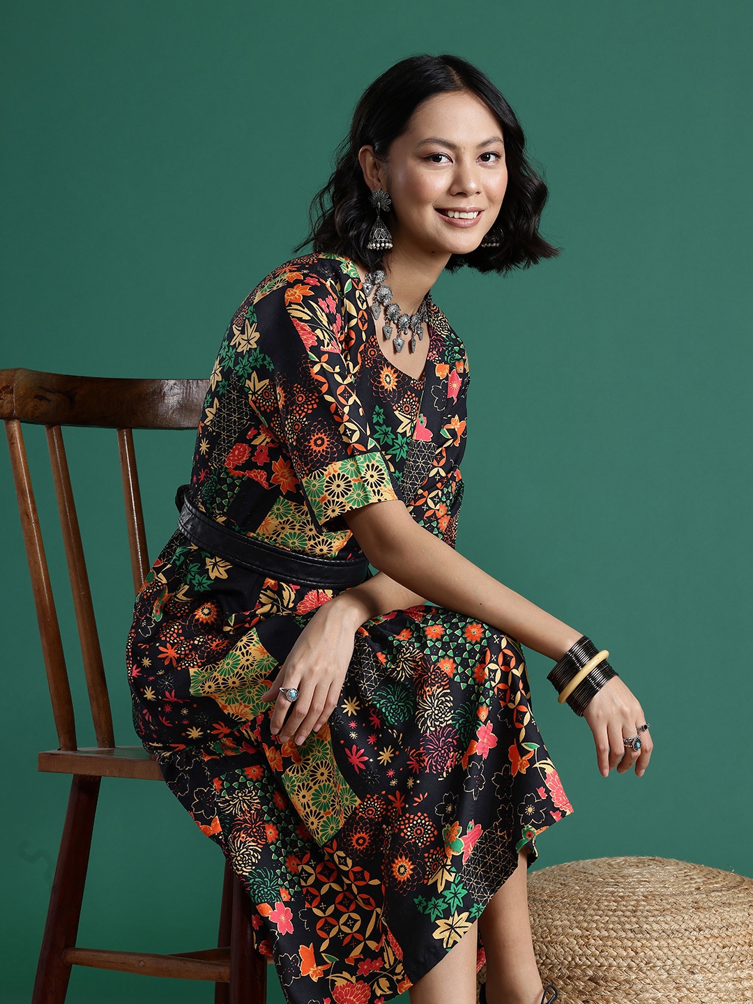 

Sangria Floral Print A-Line Midi Ethnic Dress, Black