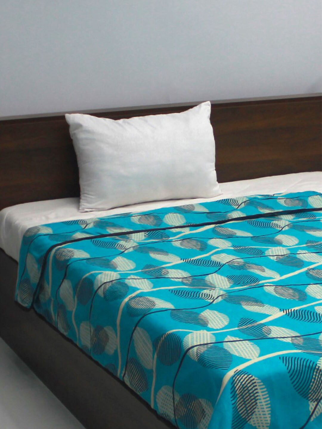 

Rubix Home All Season Blue Floral Printed AC Room 110 GSM Single Bed Dohar