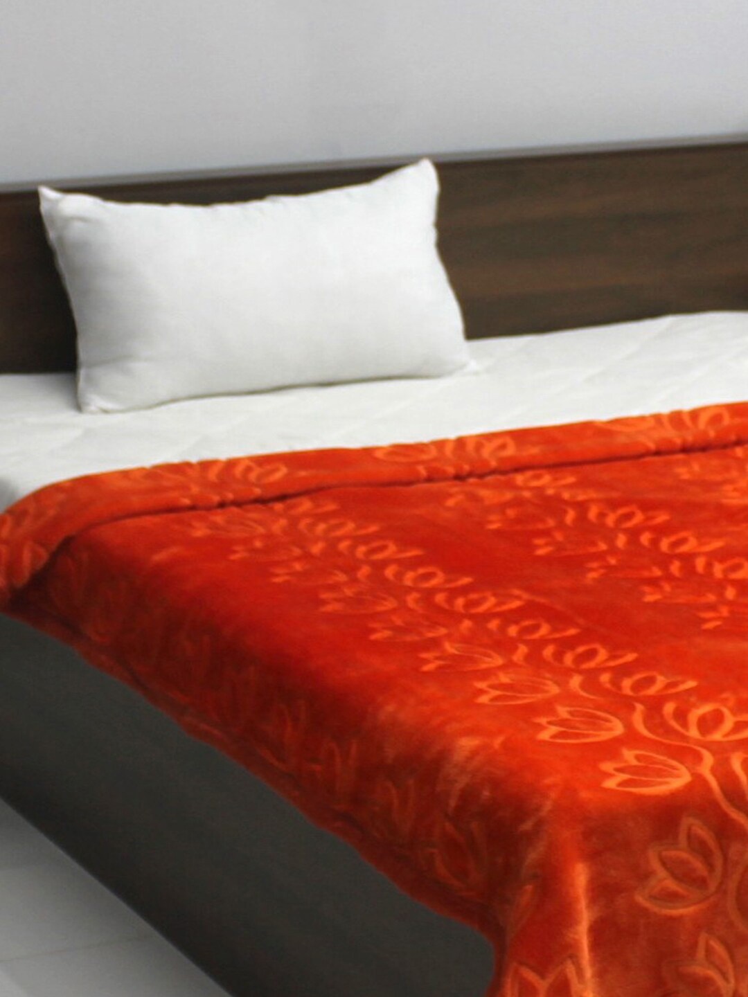 

Rubix Home All Season Orange AC Room 300 GSM Single Bed Blanket