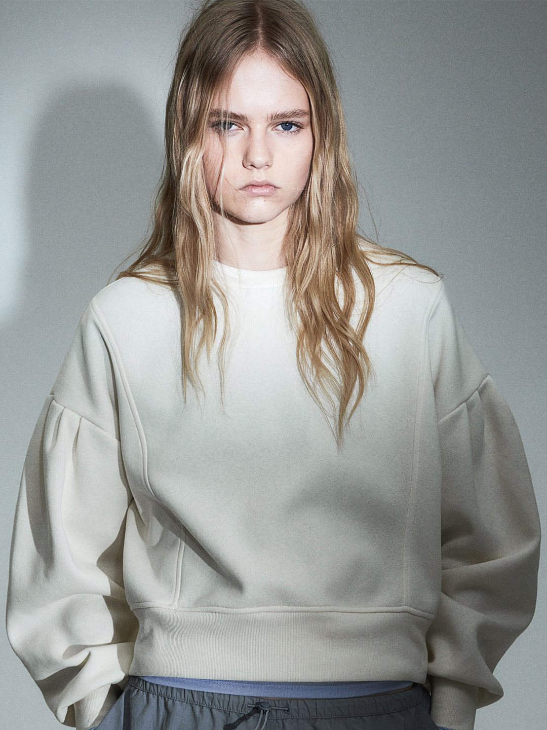 

H&M Puff-Sleeved Sweatshirt, White