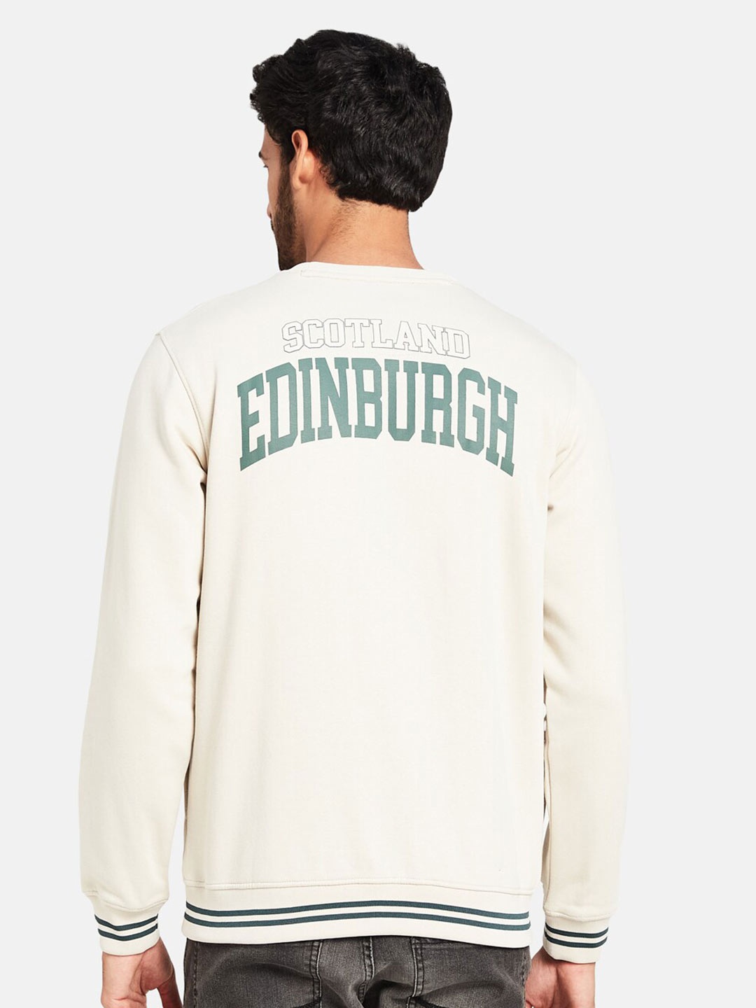 

Octave Typography Printed Round Neck Fleece Pullover, Cream